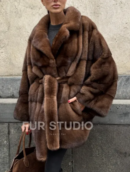 Полушубок из меха норки Brown Velvet, английский воротник фасон - летучая мышь - фото 5