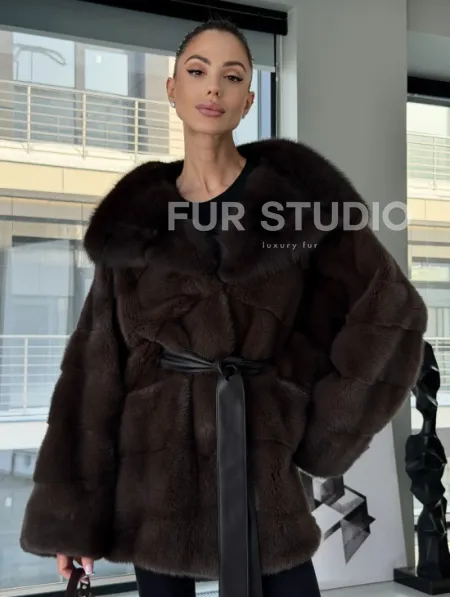 Норковая шуба кимоно с капюшоном куница - фото 8