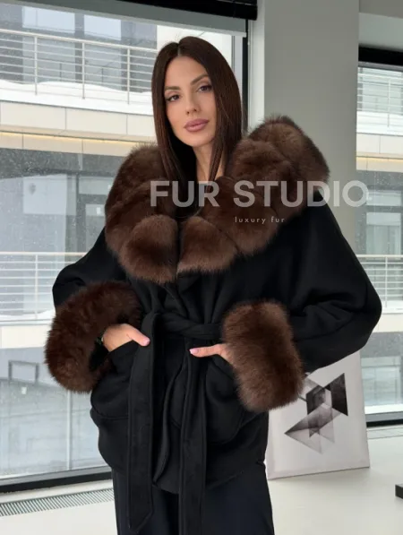 Пальто с капюшоном из финского песца - фото 12