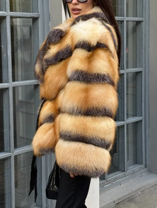 Шуба из меха лисы Golden-grey fox с английским воротником, с поясом - фото 6