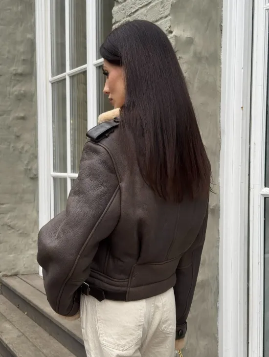 Кроп - дубленка двубортная Dark brown на пуговицах - фото 7