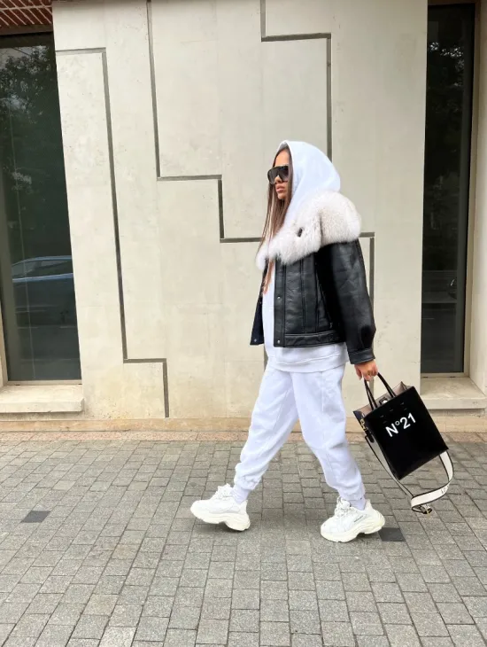 Дубленка из натуральной кожи с воротником из финского песца - фото 7