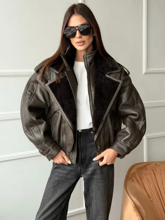 Стильная куртка - дубленка из овчины - фото 0