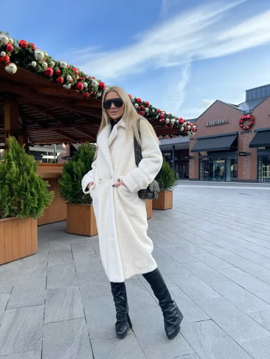 Экошуба в белом цвете с английским воротником - фото 8