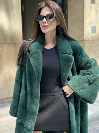 Зеленая шуба мех Kopenhagen fur - английский воротник - фото 2
